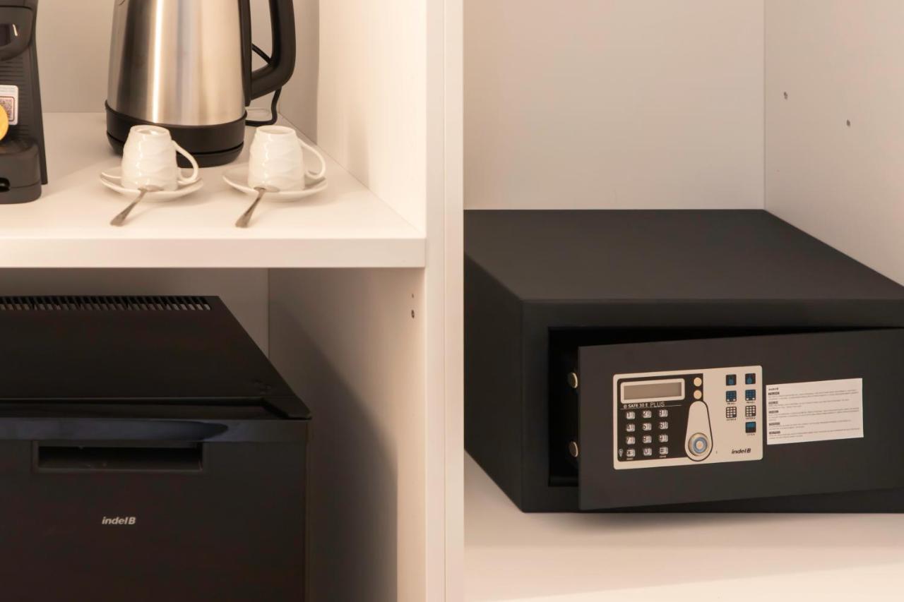 Metropolitan Rooms Cagliari Zewnętrze zdjęcie